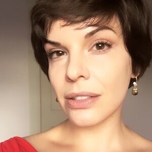 Meet your Posher, Plum